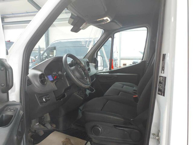Kravas mikroautobuss MERCEDES-BENZ Sprinter 317 CDI Kasten,L2H2,MBUX,Kamera: foto 19