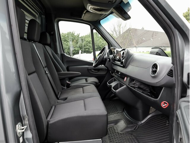 MERCEDES-BENZ Sprinter 317 CDI,L2H2,Automatik,Kamera,LED - Kravas mikroautobuss: foto 3 MERCEDES-BENZ Sprinter 317 CDI,L2H2,Automatik,Kamera,LED - Kravas mikroautobuss: foto 3