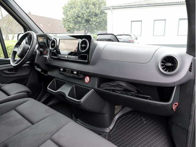 MERCEDES-BENZ Sprinter 317 CDI,L2H2,Automatik,Kamera,LED - Kravas mikroautobuss: foto 4 MERCEDES-BENZ Sprinter 317 CDI,L2H2,Automatik,Kamera,LED - Kravas mikroautobuss: foto 4