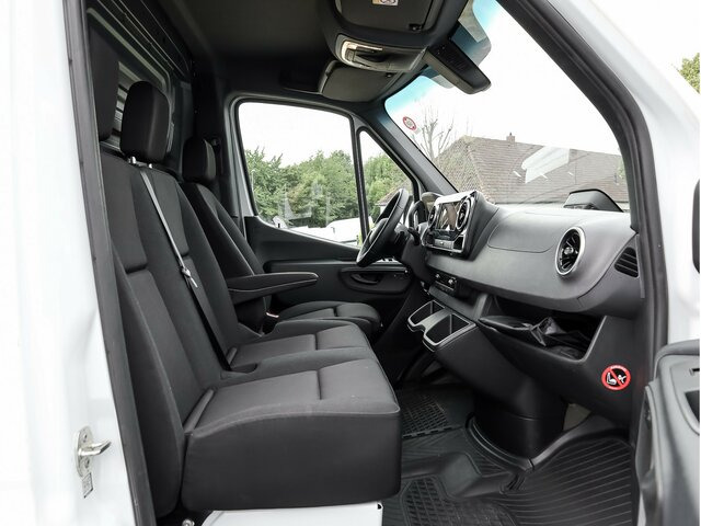 MERCEDES-BENZ Sprinter 317 CDI,L2H2,Automatik,Kamera,LED - Kravas mikroautobuss: foto 3 MERCEDES-BENZ Sprinter 317 CDI,L2H2,Automatik,Kamera,LED - Kravas mikroautobuss: foto 3