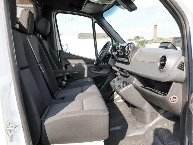 MERCEDES-BENZ Sprinter 317 Maxi,9GTronic,MBUX,Kamera - Kravas mikroautobuss: foto 3 MERCEDES-BENZ Sprinter 317 Maxi,9GTronic,MBUX,Kamera - Kravas mikroautobuss: foto 3