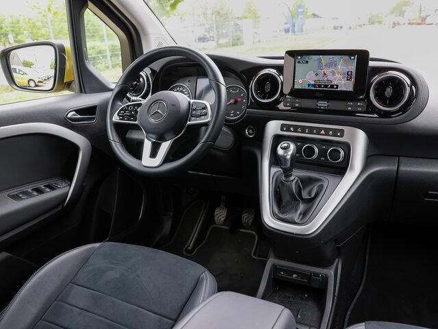 MERCEDES-BENZ T 180 Progressive,AHK,LED,Navi,Kamera,Tempomat - Pasažieru furgons: foto 3 MERCEDES-BENZ T 180 Progressive,AHK,LED,Navi,Kamera,Tempomat - Pasažieru furgons: foto 3