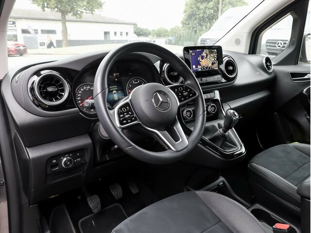 MERCEDES-BENZ T 180 Progressive,MBUX,LED,Navi,Kamera,Tempomat - Pasažieru furgons: foto 5 MERCEDES-BENZ T 180 Progressive,MBUX,LED,Navi,Kamera,Tempomat - Pasažieru furgons: foto 5