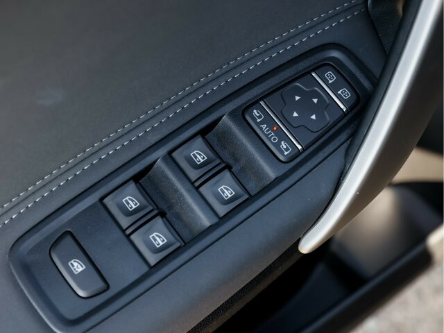 MERCEDES-BENZ T 180 Progressive,MBUX,LED,Navi,Kamera,Tempomat - Pasažieru furgons: foto 5 MERCEDES-BENZ T 180 Progressive,MBUX,LED,Navi,Kamera,Tempomat - Pasažieru furgons: foto 5
