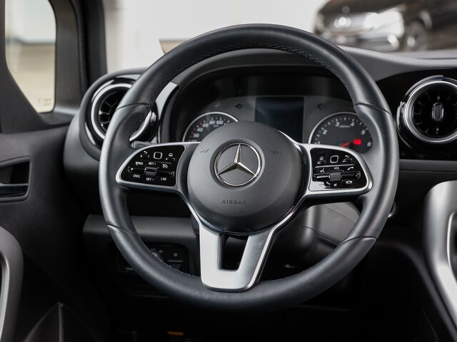 MERCEDES-BENZ T 180 Progressive,MBUX,LED,Navi,Kamera,Tempomat - Pasažieru furgons: foto 5 MERCEDES-BENZ T 180 Progressive,MBUX,LED,Navi,Kamera,Tempomat - Pasažieru furgons: foto 5