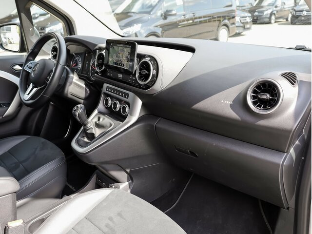 MERCEDES-BENZ T 180 d,Progressive,LED.AHK,MBUX,Navi,Kamera - Pasažieru furgons: foto 4 MERCEDES-BENZ T 180 d,Progressive,LED.AHK,MBUX,Navi,Kamera - Pasažieru furgons: foto 4
