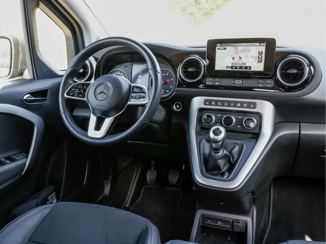 MERCEDES-BENZ T 180 d,Progressive,LED.AHK,MBUX,Navi,Kamera - Pasažieru furgons: foto 3 MERCEDES-BENZ T 180 d,Progressive,LED.AHK,MBUX,Navi,Kamera - Pasažieru furgons: foto 3