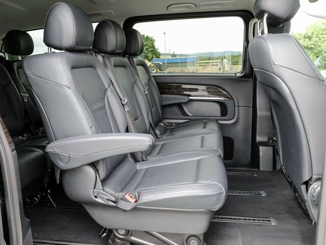 MERCEDES-BENZ V 300 Avantgarde Extralang,2xSchiebetür elektr.... - Mikroautobuss, Pasažieru furgons: foto 4 MERCEDES-BENZ V 300 Avantgarde Extralang,2xSchiebetür elektr.... - Mikroautobuss, Pasažieru furgons: foto 4
