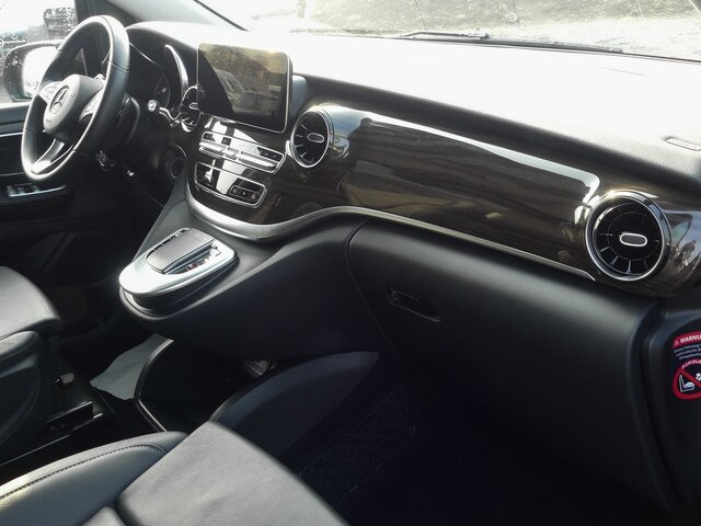 MERCEDES-BENZ V 300 Avantgarde Extralang,2xSchiebetür elektr.... - Pasažieru furgons: foto 2 MERCEDES-BENZ V 300 Avantgarde Extralang,2xSchiebetür elektr.... - Pasažieru furgons: foto 2