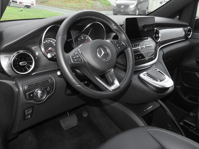 MERCEDES-BENZ V 300 Avantgarde Extralang,2xSchiebetür elektr. - Mikroautobuss, Pasažieru furgons: foto 4 MERCEDES-BENZ V 300 Avantgarde Extralang,2xSchiebetür elektr. - Mikroautobuss, Pasažieru furgons: foto 4