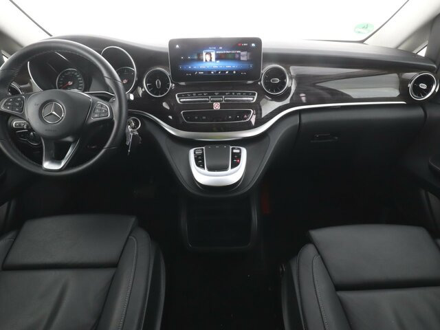 MERCEDES-BENZ V 300 Avantgarde Extralang,2xSchiebetür elektr.... - Pasažieru furgons: foto 2 MERCEDES-BENZ V 300 Avantgarde Extralang,2xSchiebetür elektr.... - Pasažieru furgons: foto 2