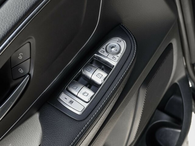 Pasažieru furgons MERCEDES-BENZ V 300 Avantgarde Extralang,2xSchiebetür elektr.: foto 7