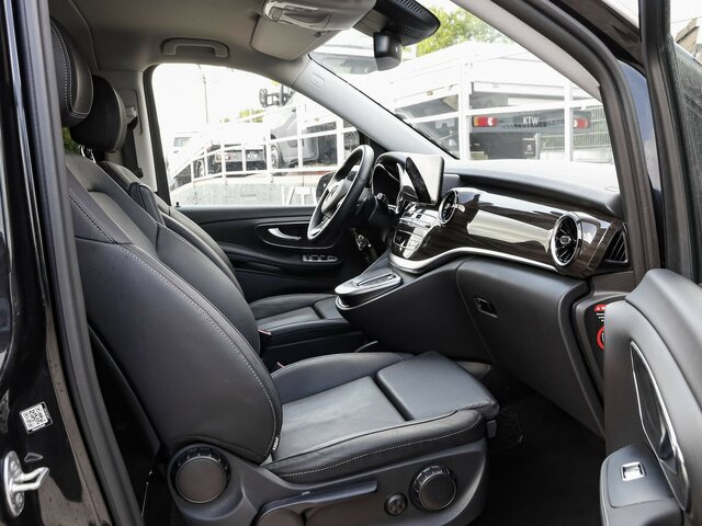 MERCEDES-BENZ V 300 Avantgarde Extralang,2xSchiebetür elektr. - Mikroautobuss, Pasažieru furgons: foto 3 MERCEDES-BENZ V 300 Avantgarde Extralang,2xSchiebetür elektr. - Mikroautobuss, Pasažieru furgons: foto 3