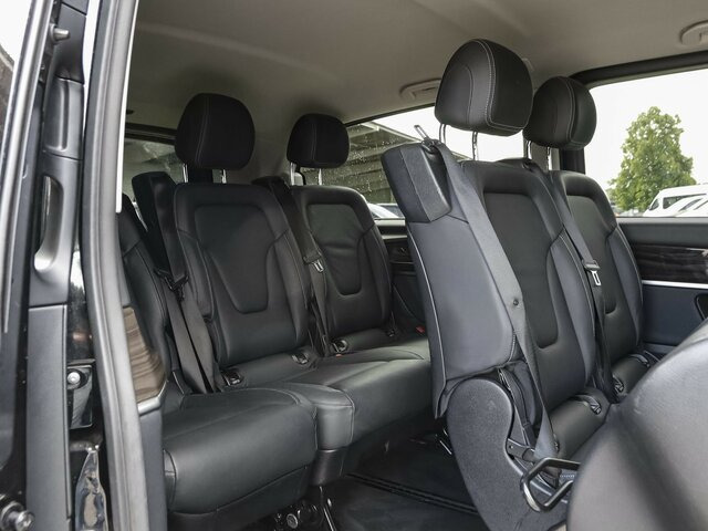 MERCEDES-BENZ V 300 Avantgarde Extralang,2xSchiebetür elektr.... - Pasažieru furgons: foto 5 MERCEDES-BENZ V 300 Avantgarde Extralang,2xSchiebetür elektr.... - Pasažieru furgons: foto 5