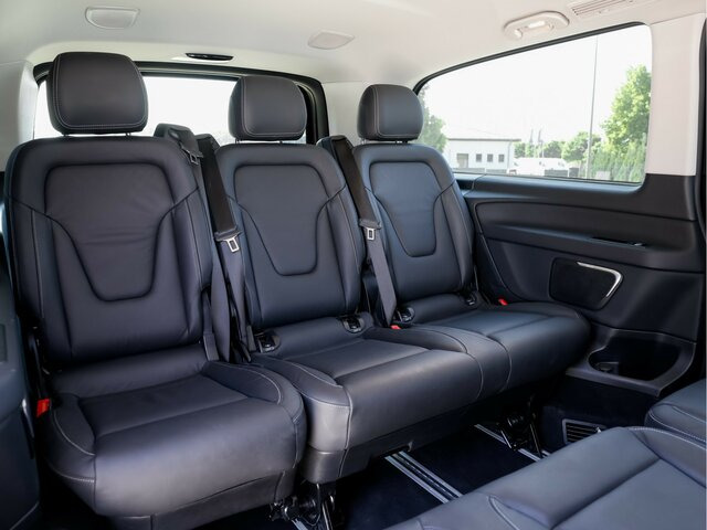 MERCEDES-BENZ V 300 Edition Extralang,2xSchiebetür el.,8Sitzer - Pasažieru furgons: foto 3 MERCEDES-BENZ V 300 Edition Extralang,2xSchiebetür el.,8Sitzer - Pasažieru furgons: foto 3