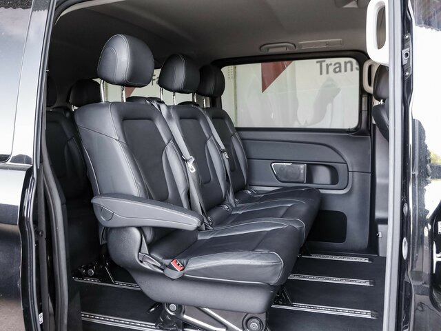 MERCEDES-BENZ V 300 Edition Extralang,2xSchiebetür el.,8Sitzer - Pasažieru furgons: foto 4 MERCEDES-BENZ V 300 Edition Extralang,2xSchiebetür el.,8Sitzer - Pasažieru furgons: foto 4