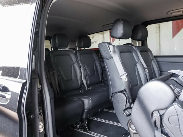 MERCEDES-BENZ V 300 Edition Extralang,2xSchiebetür el.,8Sitzer - Pasažieru furgons: foto 3 MERCEDES-BENZ V 300 Edition Extralang,2xSchiebetür el.,8Sitzer - Pasažieru furgons: foto 3