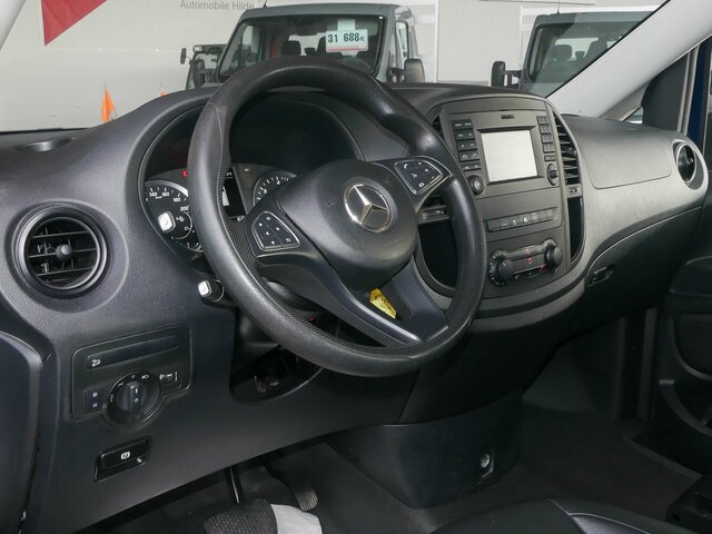 MERCEDES-BENZ Vito 114 TourerPro,Allrad,Automatik,8Sitzer - Mikroautobuss, Pasažieru furgons: foto 3 MERCEDES-BENZ Vito 114 TourerPro,Allrad,Automatik,8Sitzer - Mikroautobuss, Pasažieru furgons: foto 3