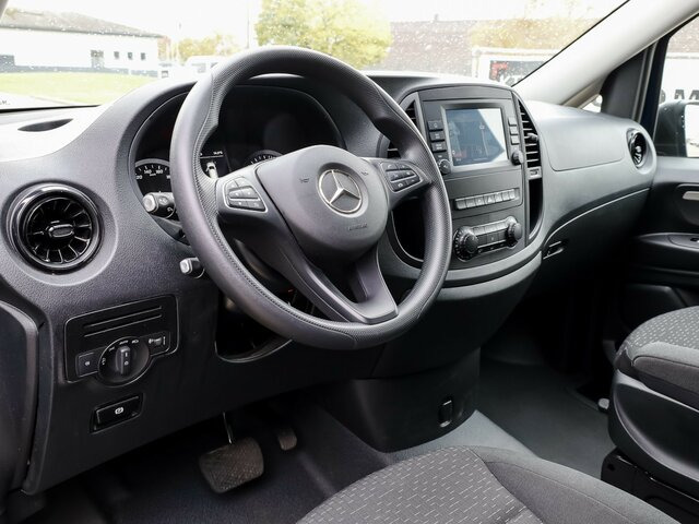 MERCEDES-BENZ Vito 114 TourerPro,Extralang,8Sitzer,Automatik... - Pasažieru furgons: foto 5 MERCEDES-BENZ Vito 114 TourerPro,Extralang,8Sitzer,Automatik... - Pasažieru furgons: foto 5