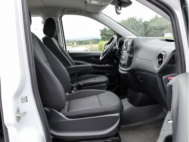 MERCEDES-BENZ Vito 114 TourerPro,Extralang,8Sitzer,Automatik - Mikroautobuss, Pasažieru furgons: foto 3 MERCEDES-BENZ Vito 114 TourerPro,Extralang,8Sitzer,Automatik - Mikroautobuss, Pasažieru furgons: foto 3