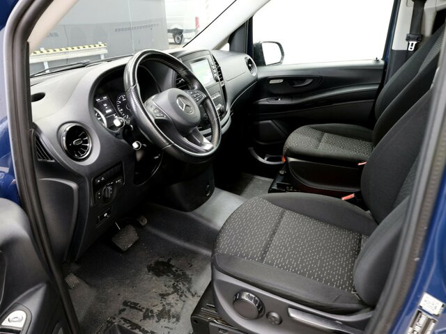 MERCEDES-BENZ Vito 114 TourerPro,lang,Automatik,8Sitze,Kamera... - Mikroautobuss, Pasažieru furgons: foto 2 MERCEDES-BENZ Vito 114 TourerPro,lang,Automatik,8Sitze,Kamera... - Mikroautobuss, Pasažieru furgons: foto 2