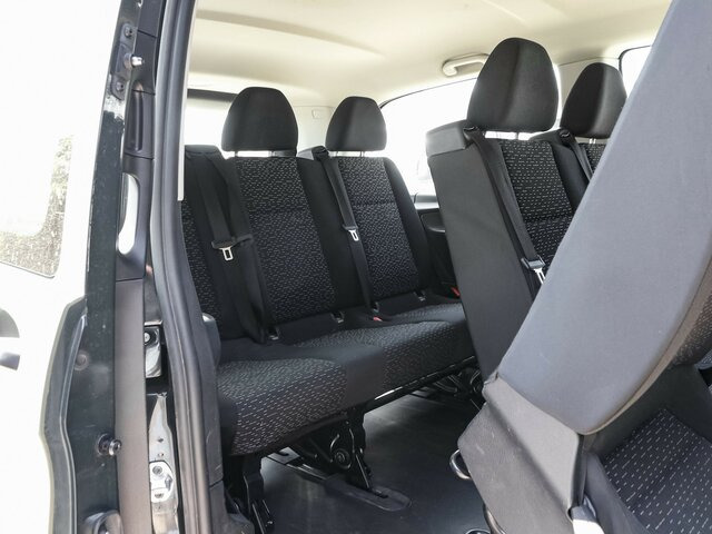 MERCEDES-BENZ Vito 114 TourerPro,lang,Automatik,8Sitze,Kamera - Mikroautobuss, Pasažieru furgons: foto 4 MERCEDES-BENZ Vito 114 TourerPro,lang,Automatik,8Sitze,Kamera - Mikroautobuss, Pasažieru furgons: foto 4