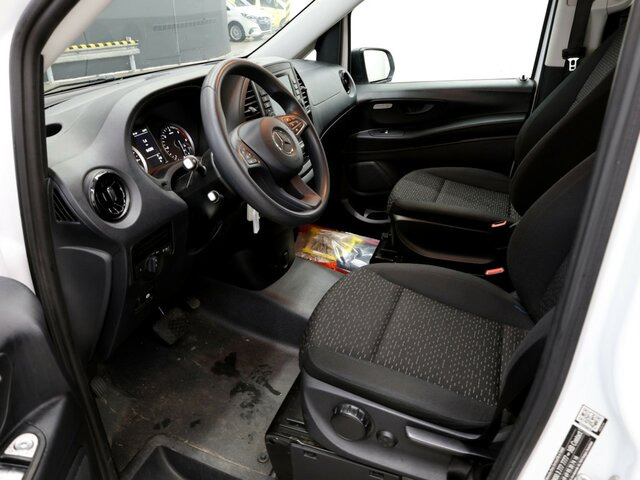 MERCEDES-BENZ Vito 114 TourerPro,lang,Automatik,8Sitze,Kamera... - Mikroautobuss, Pasažieru furgons: foto 2 MERCEDES-BENZ Vito 114 TourerPro,lang,Automatik,8Sitze,Kamera... - Mikroautobuss, Pasažieru furgons: foto 2