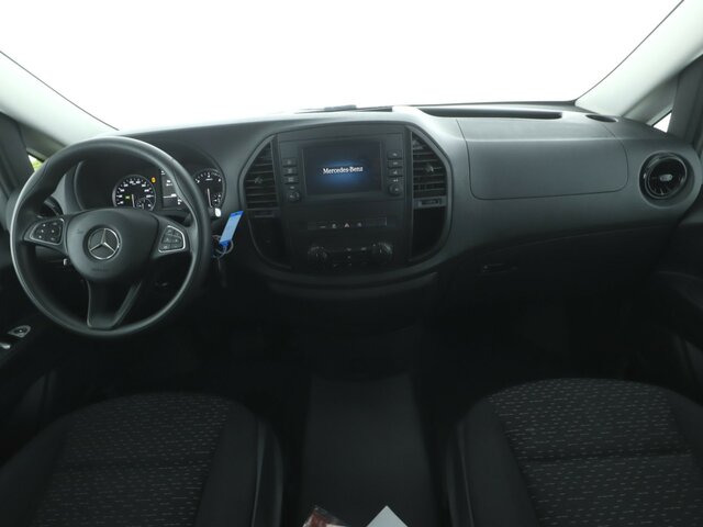 MERCEDES-BENZ Vito 114 TourerPro,lang,Automatik,8Sitze,Kamera... - Mikroautobuss, Pasažieru furgons: foto 2 MERCEDES-BENZ Vito 114 TourerPro,lang,Automatik,8Sitze,Kamera... - Mikroautobuss, Pasažieru furgons: foto 2