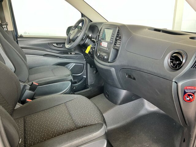 MERCEDES-BENZ Vito 114 TourerPro,lang,Automatik,8Sitze,Kamera - Pasažieru furgons: foto 3 MERCEDES-BENZ Vito 114 TourerPro,lang,Automatik,8Sitze,Kamera - Pasažieru furgons: foto 3