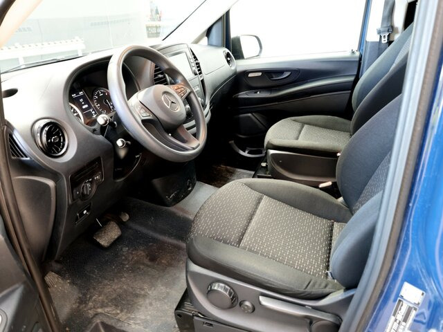 MERCEDES-BENZ Vito 114 TourerPro,lang,Automatik,8Sitze,Kamera... - Mikroautobuss, Pasažieru furgons: foto 2 MERCEDES-BENZ Vito 114 TourerPro,lang,Automatik,8Sitze,Kamera... - Mikroautobuss, Pasažieru furgons: foto 2