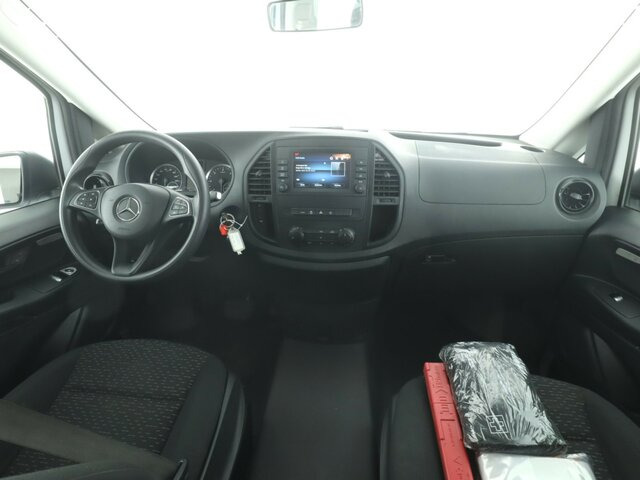 MERCEDES-BENZ Vito 114 TourerPro,lang,Automatik,8Sitze,Kamera... - Pasažieru furgons: foto 2 MERCEDES-BENZ Vito 114 TourerPro,lang,Automatik,8Sitze,Kamera... - Pasažieru furgons: foto 2