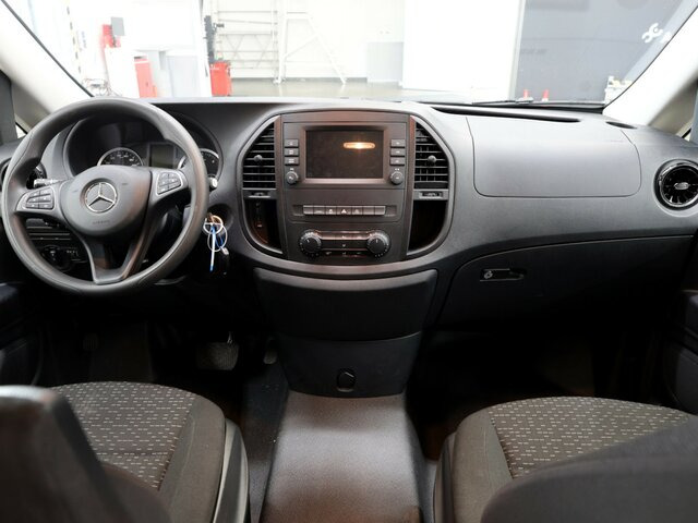 MERCEDES-BENZ Vito 114 TourerPro,lang,Automatik,8Sitze,Kamera... - Mikroautobuss, Pasažieru furgons: foto 2 MERCEDES-BENZ Vito 114 TourerPro,lang,Automatik,8Sitze,Kamera... - Mikroautobuss, Pasažieru furgons: foto 2