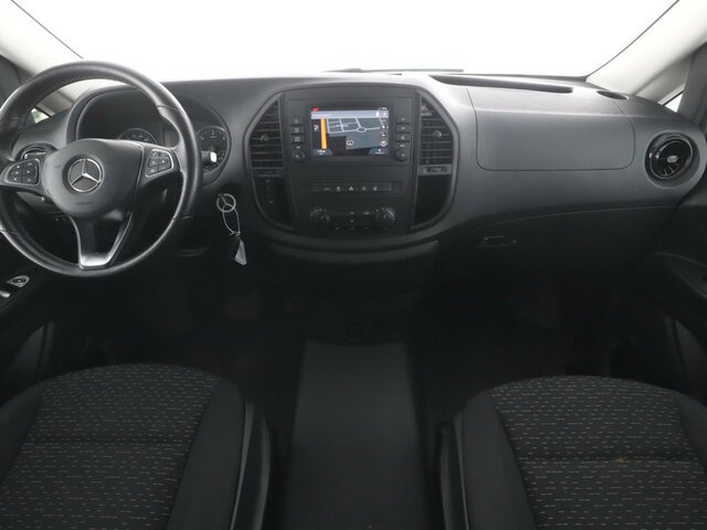 MERCEDES-BENZ Vito 114 TourerPro,lang,Automatik,8Sitze,Kamera... - Pasažieru furgons: foto 2 MERCEDES-BENZ Vito 114 TourerPro,lang,Automatik,8Sitze,Kamera... - Pasažieru furgons: foto 2