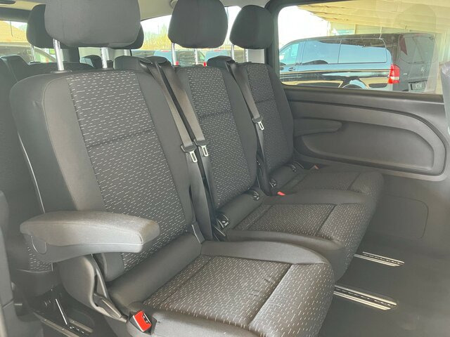 MERCEDES-BENZ Vito 114CDI lang,TourerEDITION,2xTür,Automatik - Mikroautobuss, Pasažieru furgons: foto 3 MERCEDES-BENZ Vito 114CDI lang,TourerEDITION,2xTür,Automatik - Mikroautobuss, Pasažieru furgons: foto 3