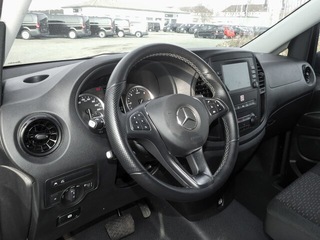 MERCEDES-BENZ Vito 116TourerPro ,Extralang,2xKlima,Kamera,AHK - Mikroautobuss, Pasažieru furgons: foto 5 MERCEDES-BENZ Vito 116TourerPro ,Extralang,2xKlima,Kamera,AHK - Mikroautobuss, Pasažieru furgons: foto 5