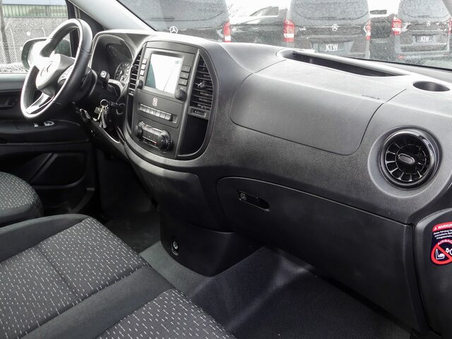 MERCEDES-BENZ Vito 116TourerPro ,Extralang,2xKlima,Kamera,AHK - Mikroautobuss, Pasažieru furgons: foto 4 MERCEDES-BENZ Vito 116TourerPro ,Extralang,2xKlima,Kamera,AHK - Mikroautobuss, Pasažieru furgons: foto 4