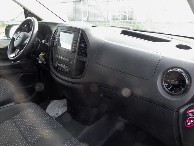 MERCEDES-BENZ Vito 116TourerPro ,Extralang,2xKlima,Kamera,AHK - Mikroautobuss, Pasažieru furgons: foto 4 MERCEDES-BENZ Vito 116TourerPro ,Extralang,2xKlima,Kamera,AHK - Mikroautobuss, Pasažieru furgons: foto 4
