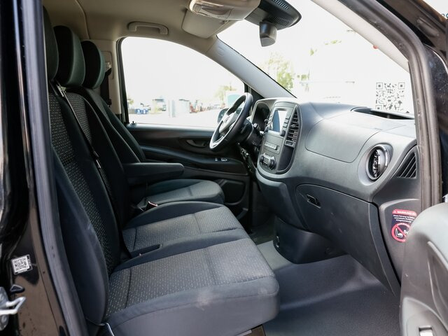 MERCEDES-BENZ Vito 116TourerPro,Extralang,AMF Rollstuhlrampe - Pasažieru furgons: foto 3 MERCEDES-BENZ Vito 116TourerPro,Extralang,AMF Rollstuhlrampe - Pasažieru furgons: foto 3