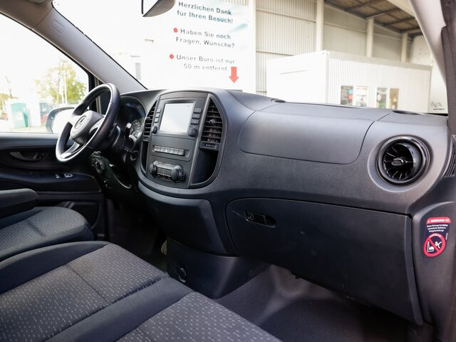 MERCEDES-BENZ Vito 116TourerPro,Extralang,AMF Rollstuhlrampe - Pasažieru furgons: foto 5 MERCEDES-BENZ Vito 116TourerPro,Extralang,AMF Rollstuhlrampe - Pasažieru furgons: foto 5