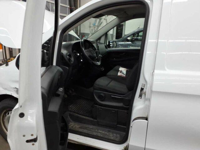 MERCEDES-BENZ Vito116CDI KA Extralang,Klima,Kamera,Tempomat... - Mazs furgons: foto 2 MERCEDES-BENZ Vito116CDI KA Extralang,Klima,Kamera,Tempomat... - Mazs furgons: foto 2