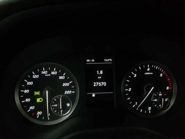 MERCEDES-BENZ Vito116CDI KA Extralang,Klima,Kamera,Tempomat... - Mazs furgons: foto 5 MERCEDES-BENZ Vito116CDI KA Extralang,Klima,Kamera,Tempomat... - Mazs furgons: foto 5