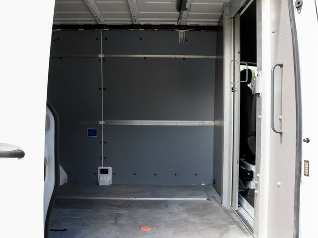 MERCEDES-BENZ eSprinter 312 Kasten FWD,3.924mm Radstand - Kravas mikroautobuss, Elektriskais furgons: foto 2 MERCEDES-BENZ eSprinter 312 Kasten FWD,3.924mm Radstand - Kravas mikroautobuss, Elektriskais furgons: foto 2