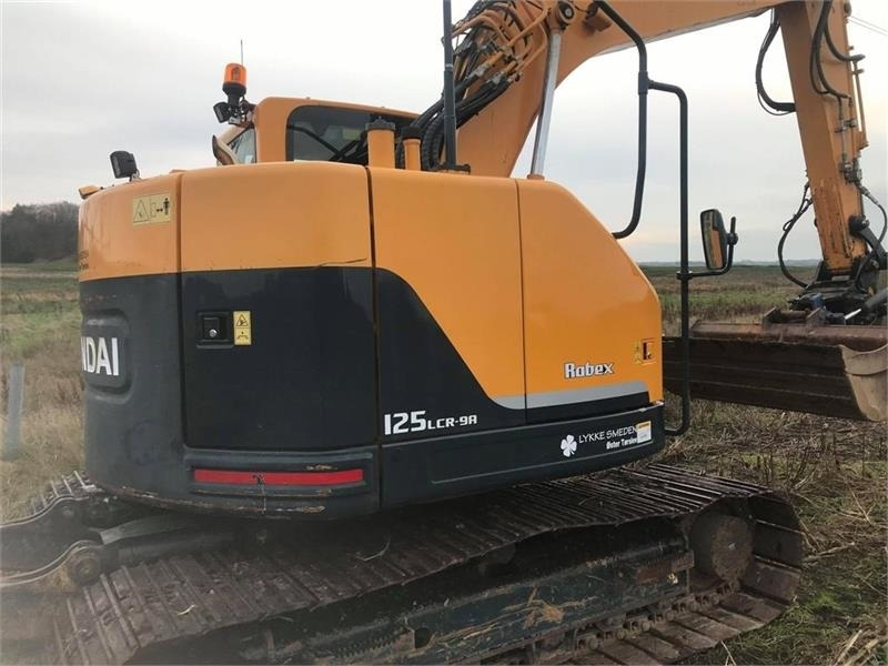 Hyundai 125LCR-9A - Kāpurķēžu ekskavators: foto 5 Hyundai 125LCR-9A - Kāpurķēžu ekskavators: foto 5