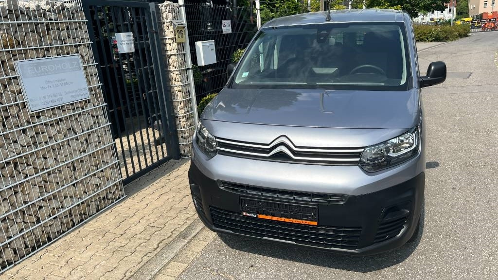 Citroën Berlingo 1.5 Blue HDI, Kasten, 8 Reifen, Klima - Furgons ar slēgtā virsbūve: foto 3 Citroën Berlingo 1.5 Blue HDI, Kasten, 8 Reifen, Klima - Furgons ar slēgtā virsbūve: foto 3