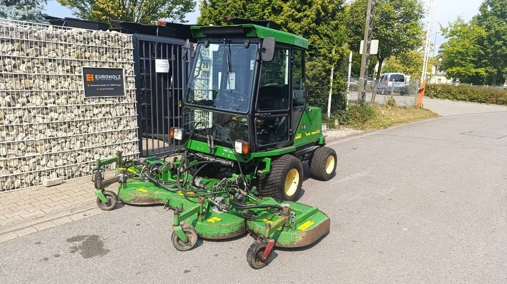 John Deere 1505 vollhydr. Großflächenmäher 3 m Mähwerk Allrad - Pļāvējs: foto 2 John Deere 1505 vollhydr. Großflächenmäher 3 m Mähwerk Allrad - Pļāvējs: foto 2