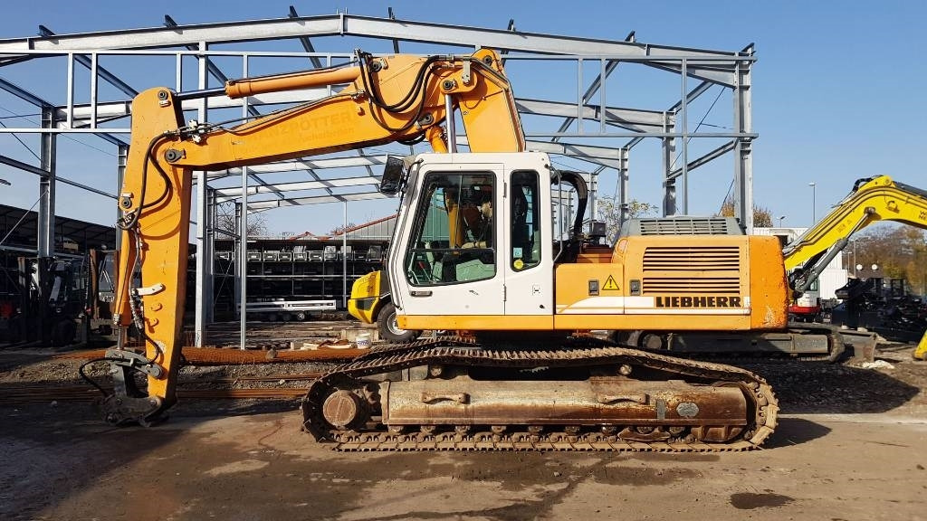 Liebherr Kettenbagger R924B HDSL Litronic, SW48 Likufix - Kāpurķēžu ekskavators: foto 1 Liebherr Kettenbagger R924B HDSL Litronic, SW48 Likufix - Kāpurķēžu ekskavators: foto 1