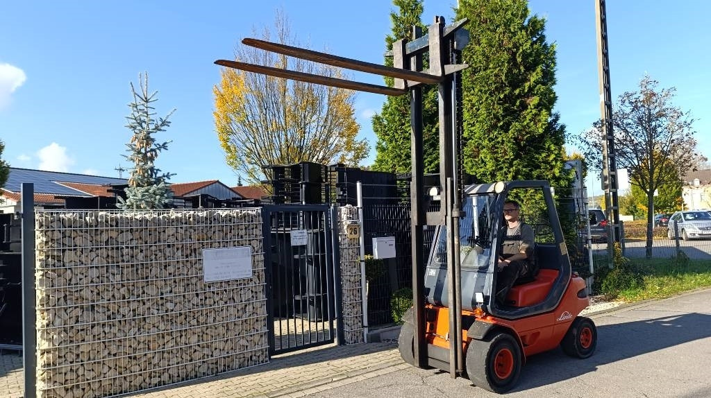 Linde H 30 D, Duplex, Zusatzhydraulik, Palettengabel - Dīzeļiekrāvējs: foto 2 Linde H 30 D, Duplex, Zusatzhydraulik, Palettengabel - Dīzeļiekrāvējs: foto 2