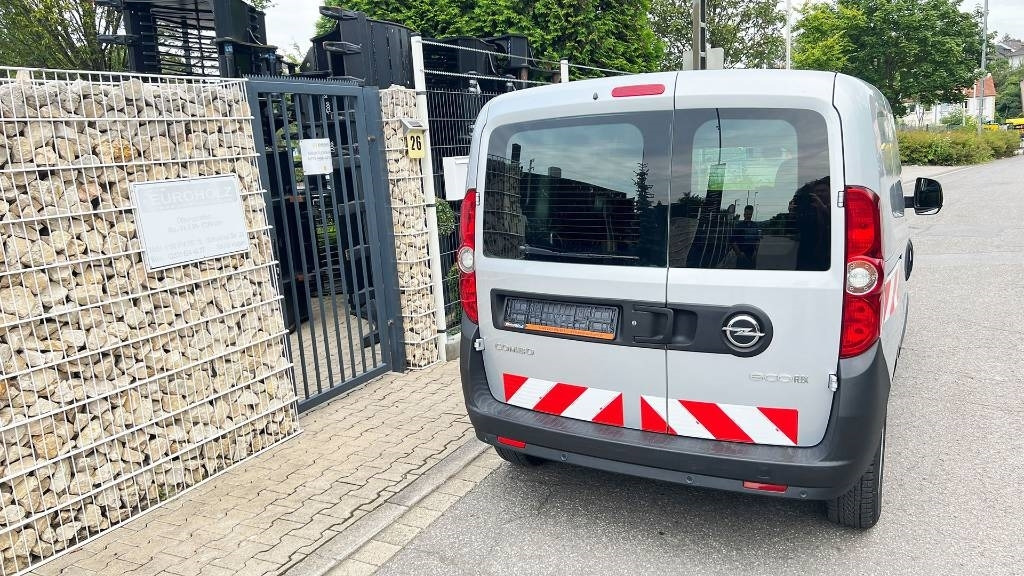Furgons ar slēgtā virsbūve Opel Combo, 1.3 CDTi, Kastenwagen, Klima, PDC: foto 11