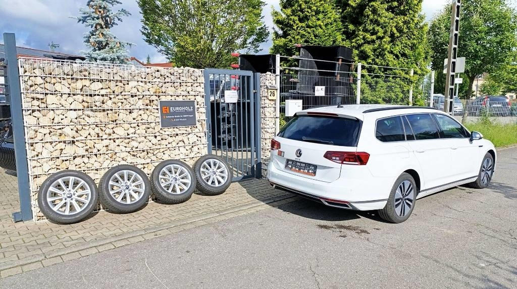 Volkswagen Passat GTE 1.4 Plug-In-Hybrid, Batterie neu, Navi - Vieglā automašīna: foto 2 Volkswagen Passat GTE 1.4 Plug-In-Hybrid, Batterie neu, Navi - Vieglā automašīna: foto 2