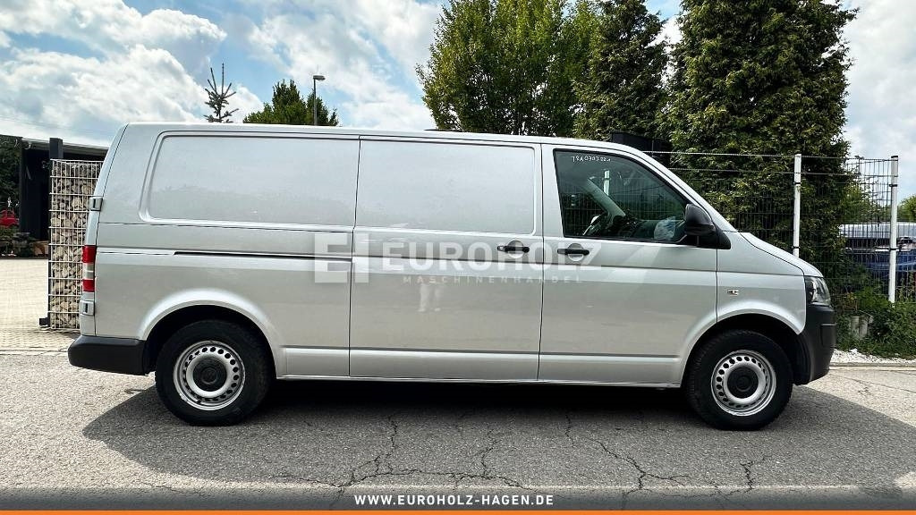 Volkswagen T6 2.0 TDI, Transporter, Kasten, Werkstattschränke - Furgons ar slēgtā virsbūve: foto 5 Volkswagen T6 2.0 TDI, Transporter, Kasten, Werkstattschränke - Furgons ar slēgtā virsbūve: foto 5